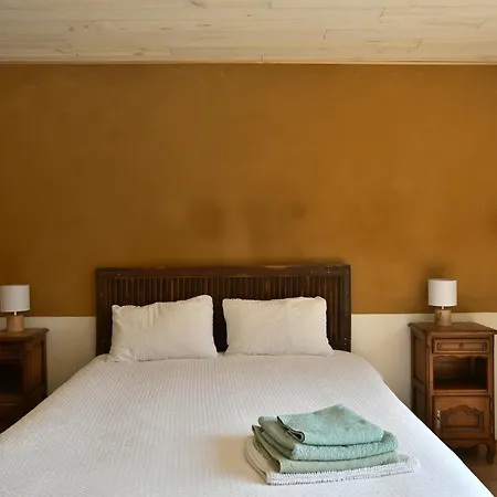 D'hote L'oiseau Blanc Bed and breakfast