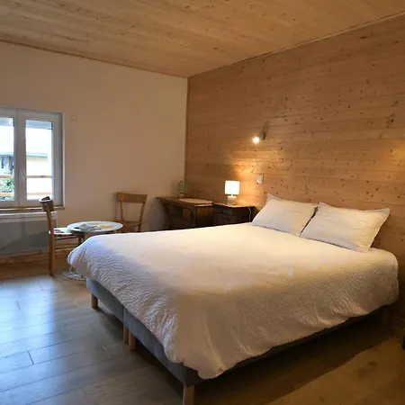 D'hote L'oiseau Blanc 3*